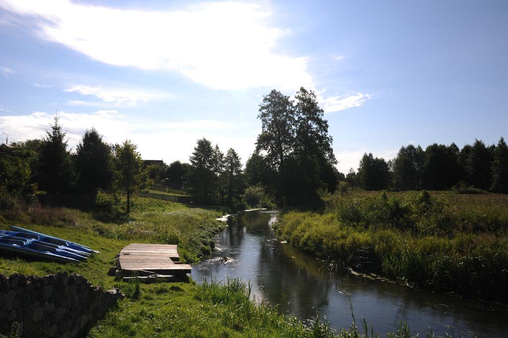 Bojarski Gosciniec Narewka Экстерьер фото